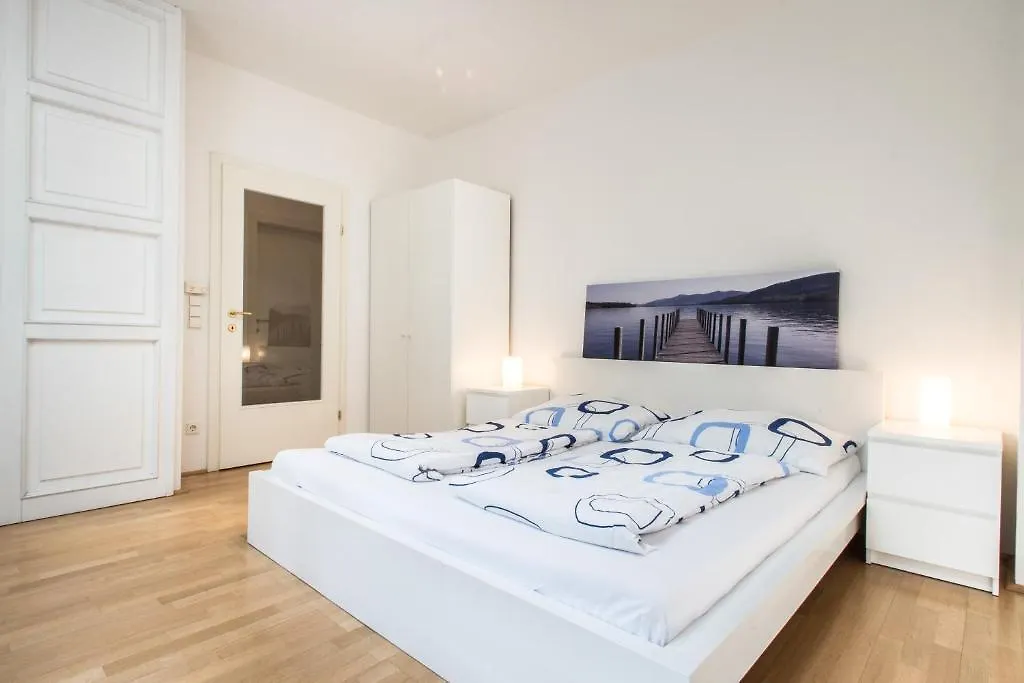 Sweet Living Oper Apartment Vienna