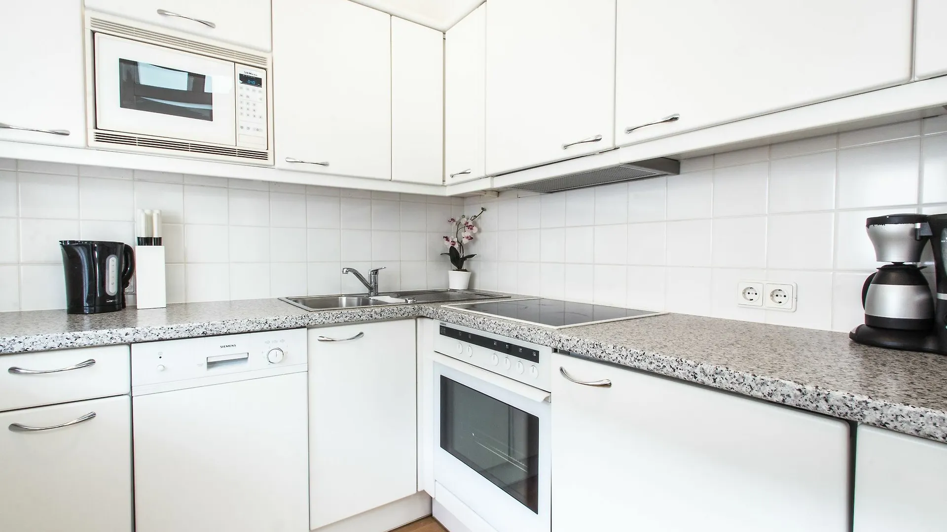 Sweet Living Oper Apartment Vienna